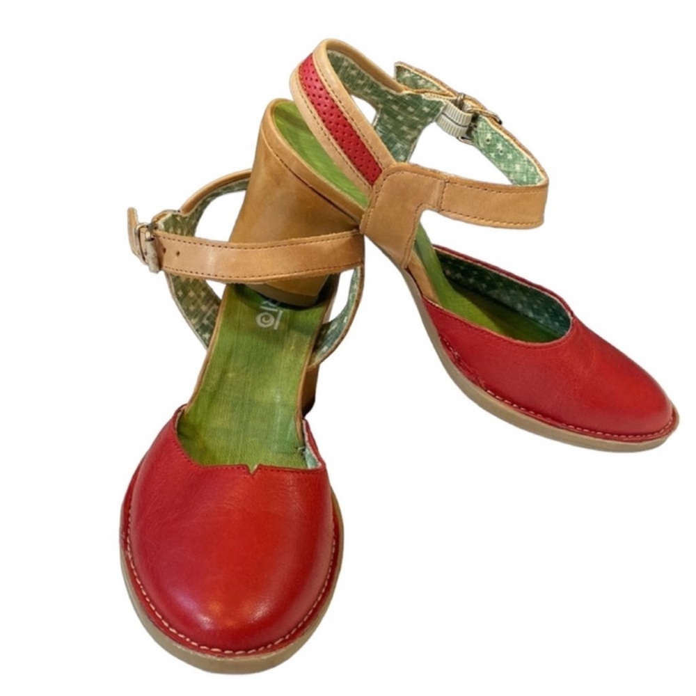 NWOB Khrio Leather Sling Back Maryjane’s